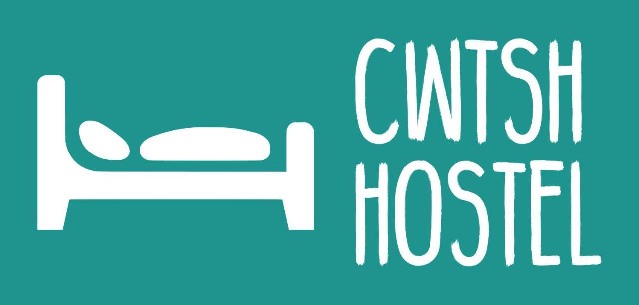Cwtsh Hostel Суонси Экстерьер фото CWT hosts logo